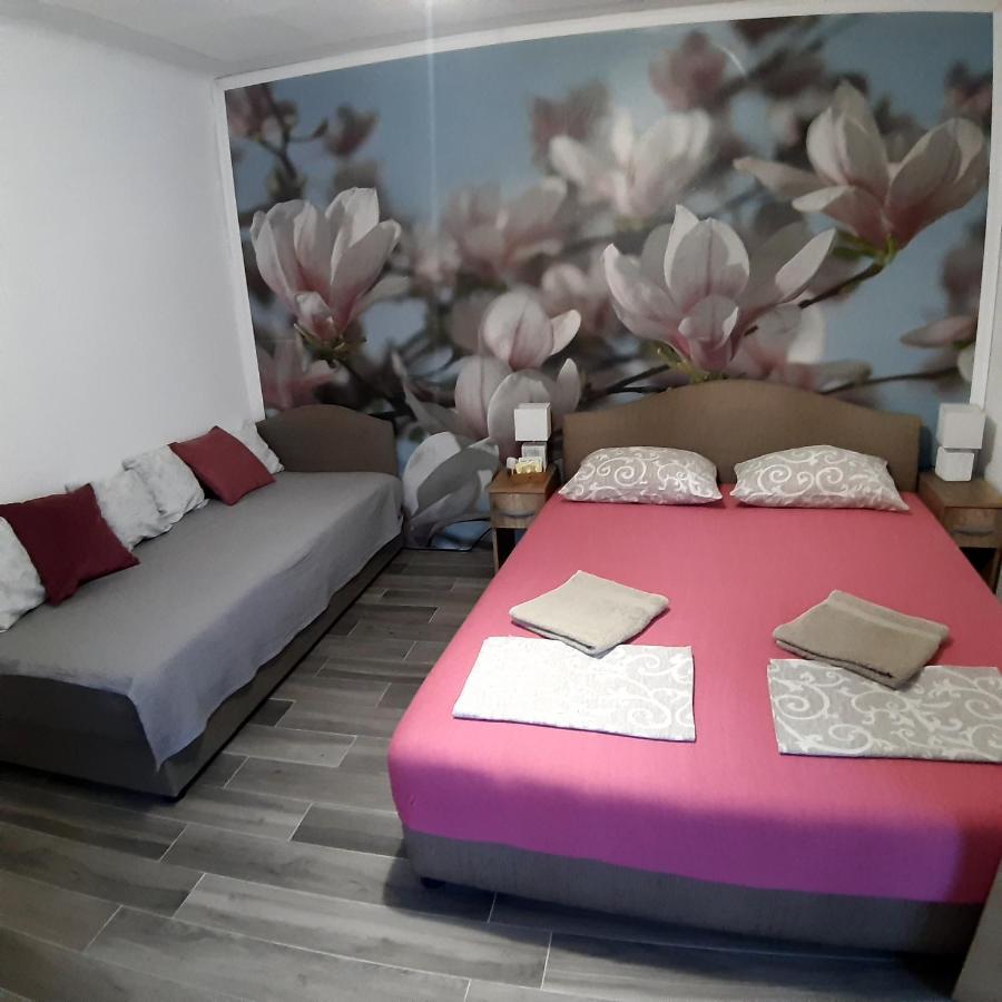 Vicky 1 Apartment โกตอร์ ภายนอก รูปภาพ