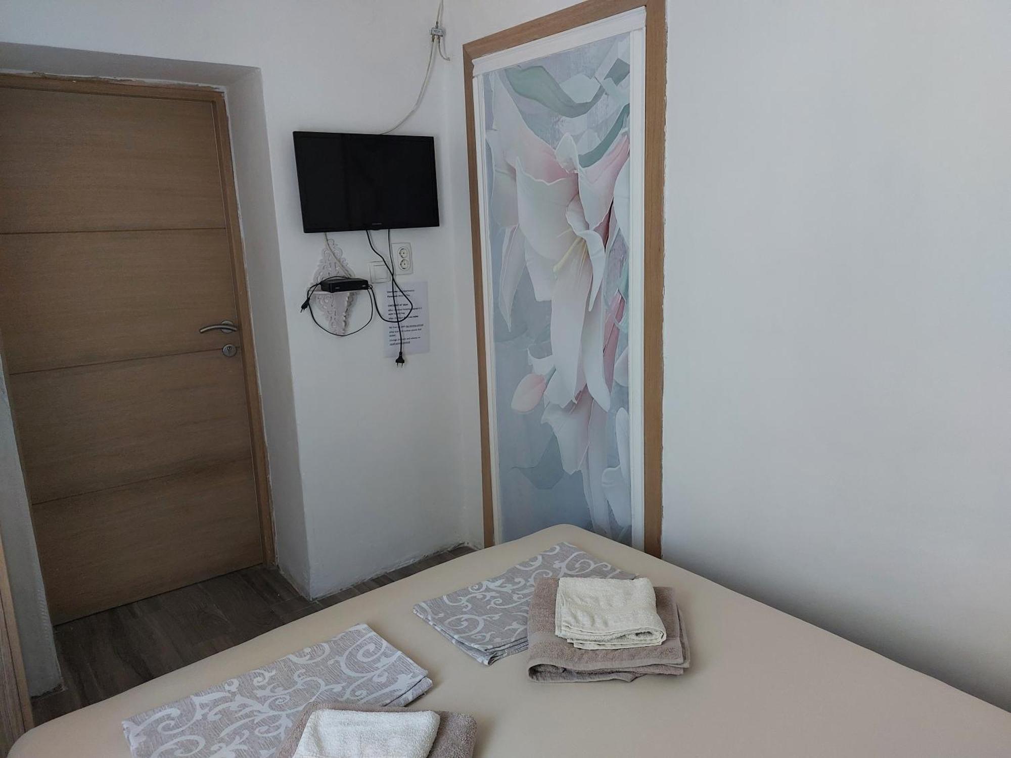 Vicky 1 Apartment โกตอร์ ภายนอก รูปภาพ